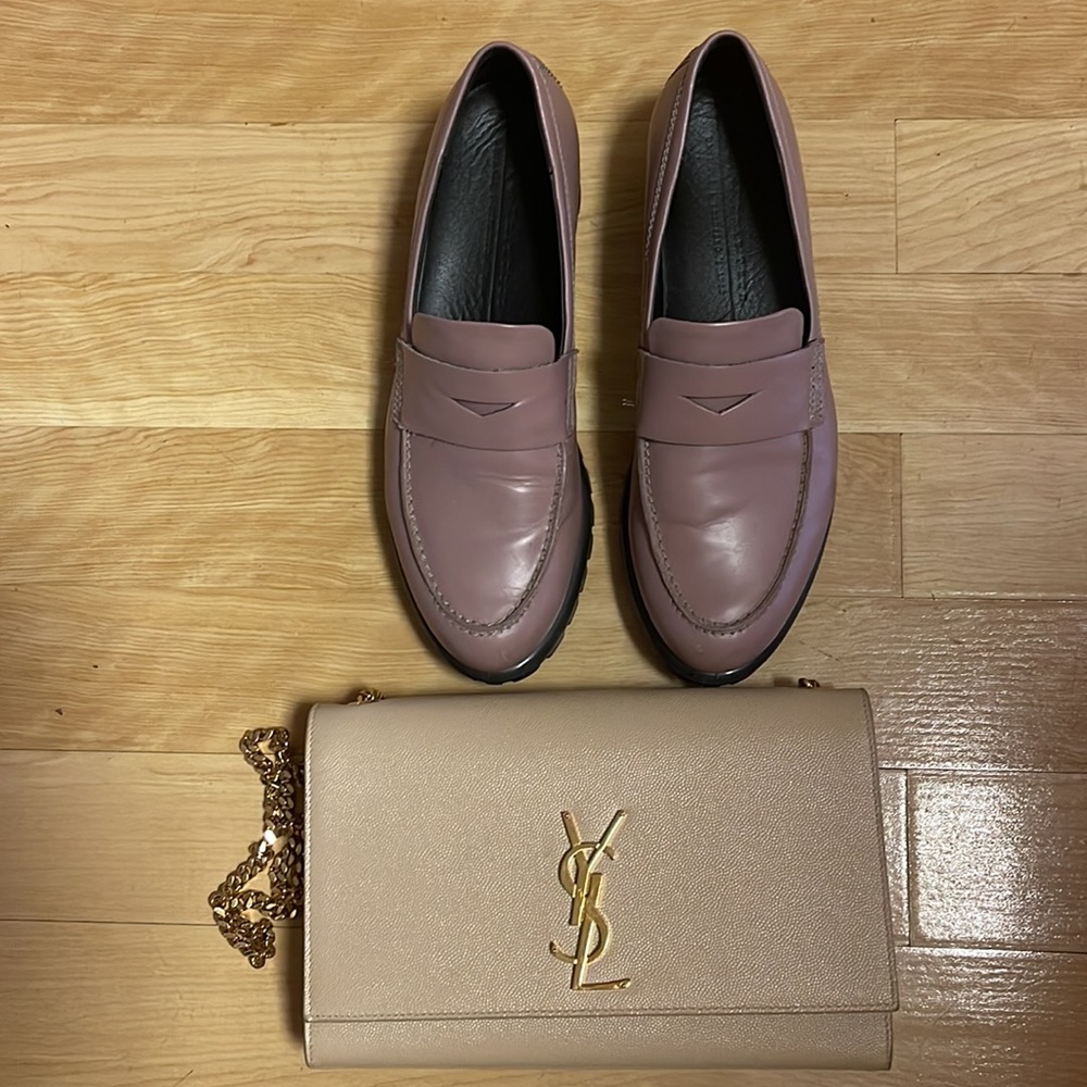 Mauve The New Black Cushy Comfy Cute Loafers